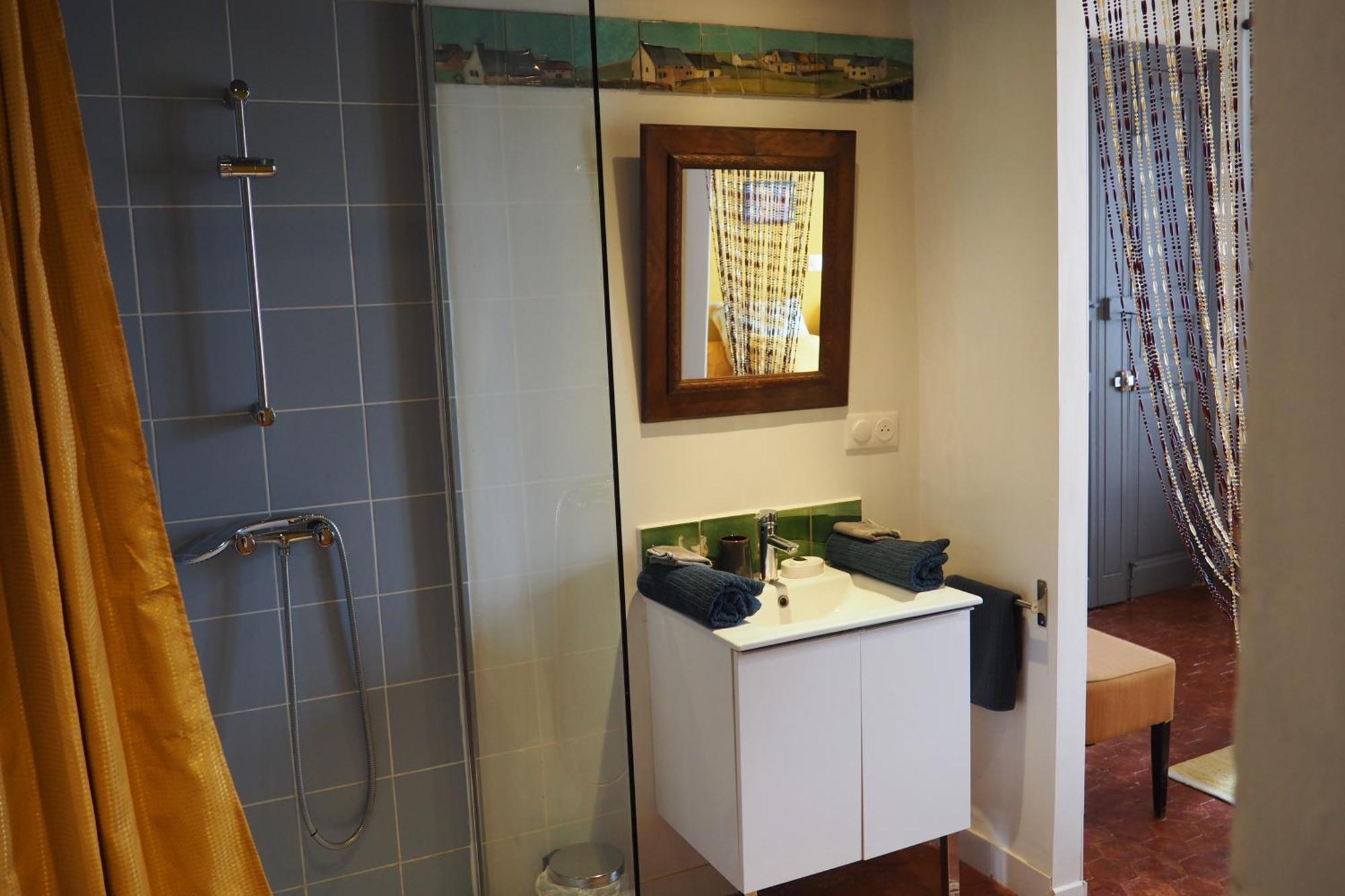 Chambres D'Hotes Le Relais Des Marmottes En Luberon Lagnes Luaran gambar