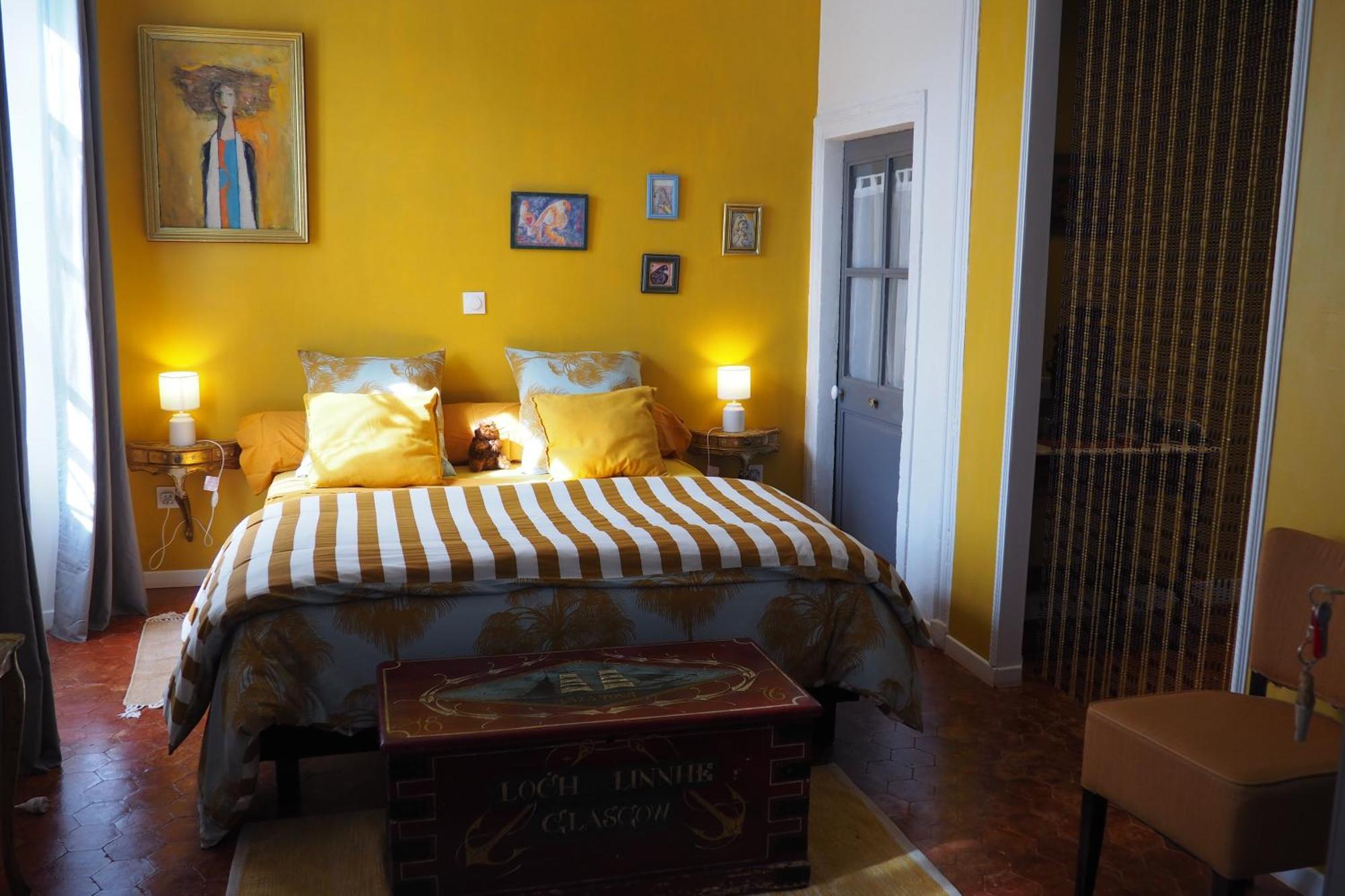 Chambres D'Hotes Le Relais Des Marmottes En Luberon Lagnes Luaran gambar